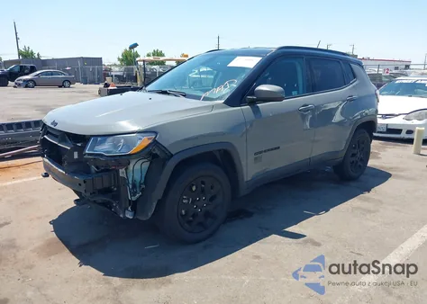 2021 Jeep Compass Freedom 4X4 из США, поврежденный, VIN 3C4NJDAB8MT595134